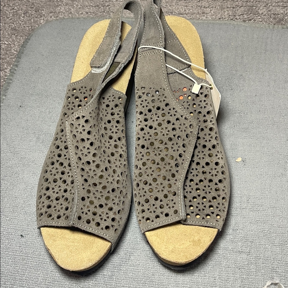 Bio gold brand Gray Perforated Sandals